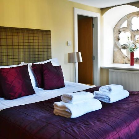 The Ross 2 Bedroom Apartment In Historic Abbey Fort Augustus Esterno foto