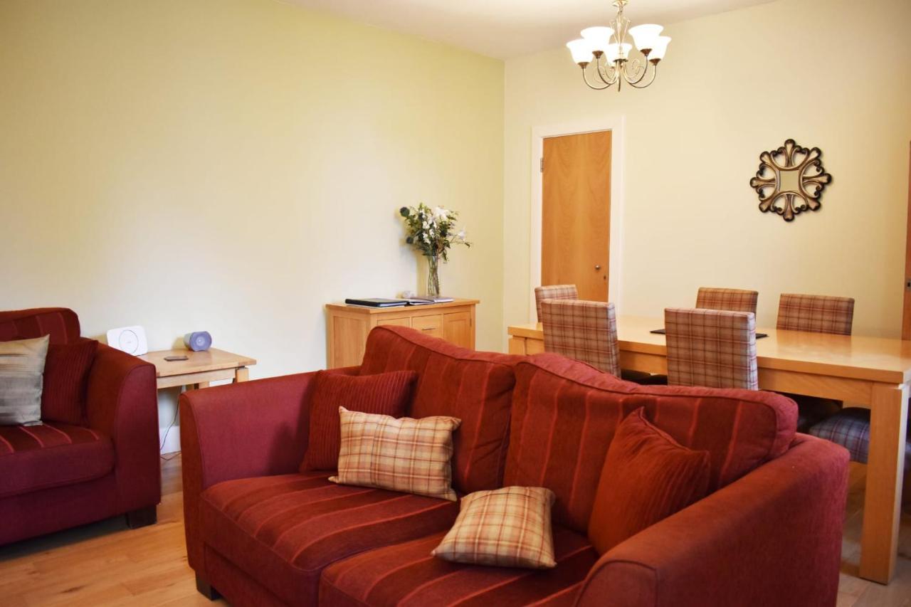 The Ross 2 Bedroom Apartment In Historic Abbey Fort Augustus Esterno foto
