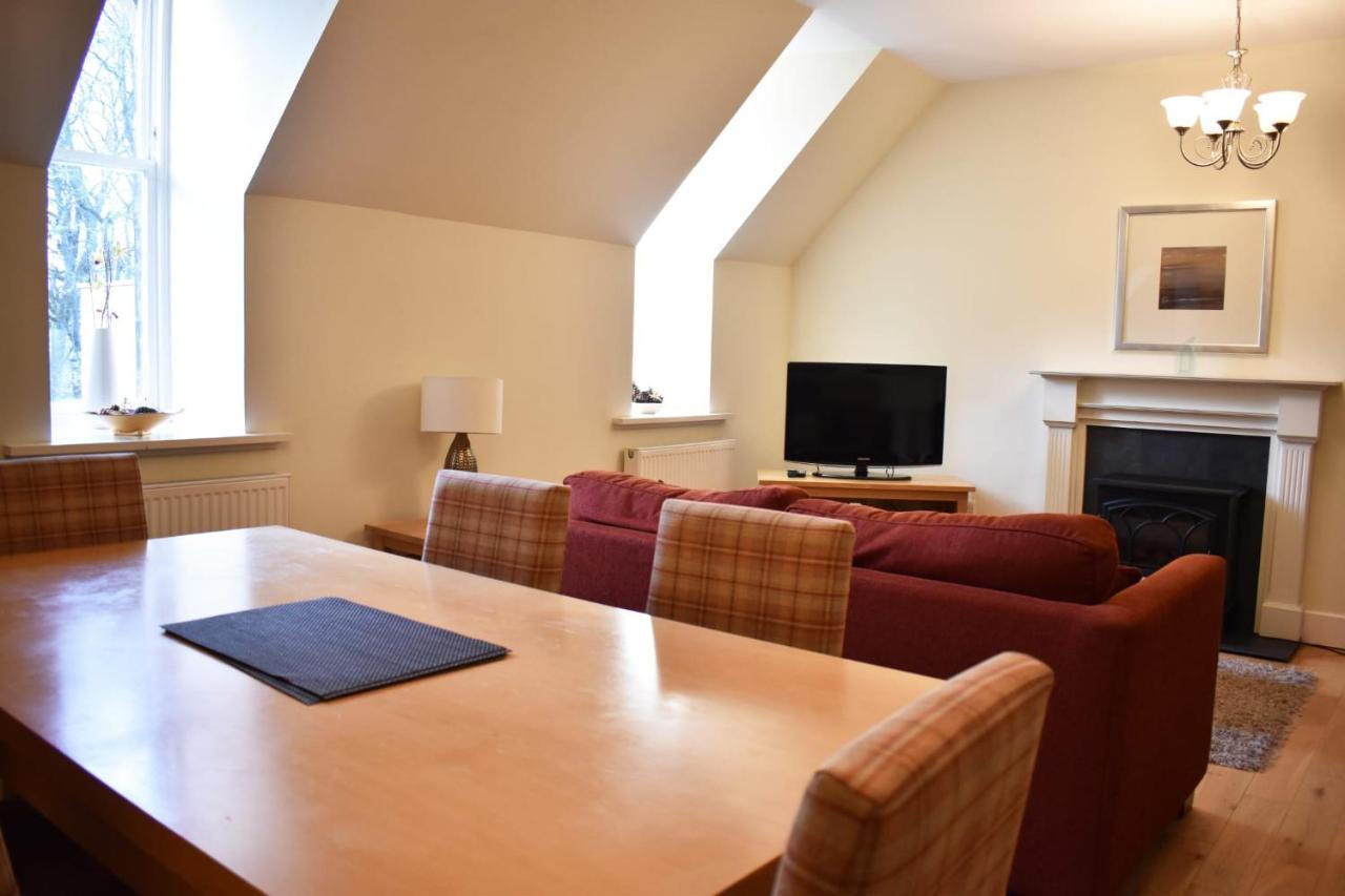 The Ross 2 Bedroom Apartment In Historic Abbey Fort Augustus Esterno foto